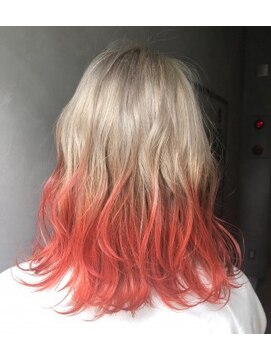 ジーナ(XENA) ホワイト×コーラルオレンジ