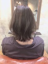 ナンバー エアロ 横浜(N° +aero)&nbsp;大人可愛い小顔ワンサイドショートボブ丸み前下がり