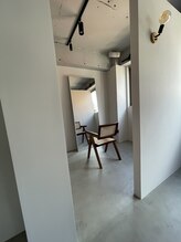 【半個室のセット面を用意！】お子さんも連れてきたい‥そんなお客様も通う事が可能