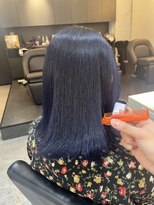 ブレンド 渋谷(BLend)&nbsp;グレージュマチルダボブインナーグレージュ 前髪ブルーブラック