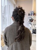 結婚式お呼ばれヘア  ポニーテールツインアレンジ