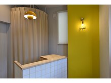 ユピ(yupi.)の雰囲気（落ち着いた店内でゆったりお寛ぎ下さい）