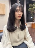 ロングヘア 内巻き 暗髪 前髪 ワンカール