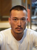 メリケンバーバーショップ コウベ(MERICAN BARBERSHOP KOBE) バズ