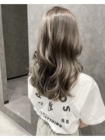 アミ(Ammi)&nbsp;◆ダブルカラー/レイヤー/イルミナカラー/髪質改善/縮毛矯正