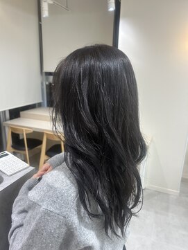 ナビバイケンジ(NaVI by KENJE) 艶髪カラー