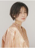 ショートボブ　くびれボブ　大人ボブ　大人かわいい　ベージュ