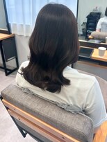 ミュラ(mulah)&nbsp;ブリーチなしアッシュベージュ透明感カラー＊くびれ巻き/明大前