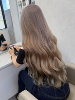 ソメルン 秋葉原&nbsp;秋葉原で叶えるミルクティーベージュロング