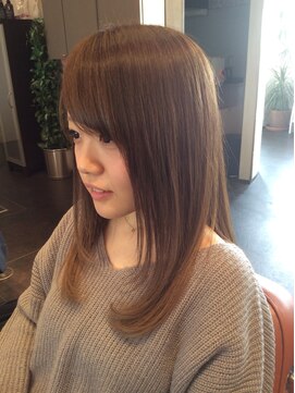 フルール(fleur) 【ツヤうる♪アッシュベージュの愛されセミロングスタイル】
