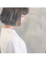 ＊暗くても透けるパールグレー×切りっぱなしボブ＊