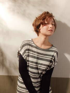 ムーン(moon) 大人かわいい♪小顔マッシュショート サイド