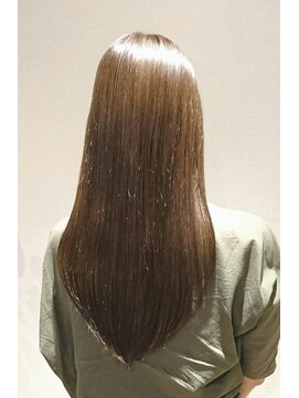 ベル 東十条(Belu) 潤いコスメストレート【美容室Belu東十条店】