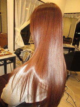 コア フィール ア デイ(COIFFURE A DAY) 【M3D見附今町】モテロング