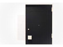 この扉の先に・・// 知る人ぞ知る。私だけの空間が広がる。