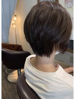 ウィーズヘアー(Weed's Hair) ふんわりショートヘアー