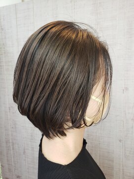 ヴィサージュ(VISAGE) 大人ショート