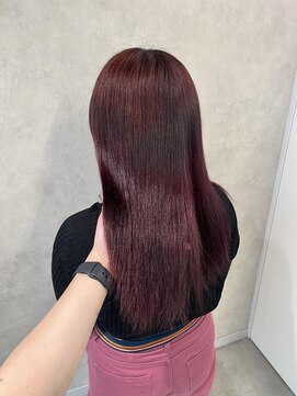 ミューバイケンジ(miu by KENJE) miu&橋本愛海　ボルドーカラーとレイヤーカット