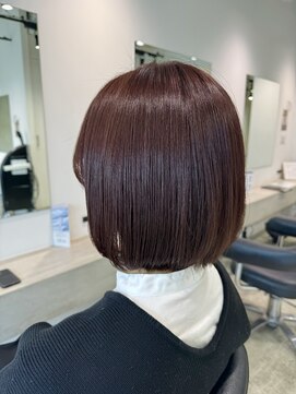 ビブ(VIV) 切りっぱなしボブ暖色カラー赤紫カラー