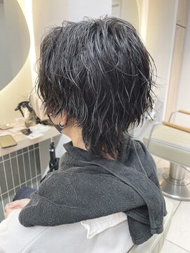 テトラ バイ ネオリーブ 横浜西口店(tetra by neolive) 横浜★ツイストスパイラルパーマウルフ