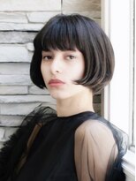 ルーツ(ROOTS) 黒髪 ワンレン ボブ 切りっぱなし ナチュラル 渋谷 ROOTS