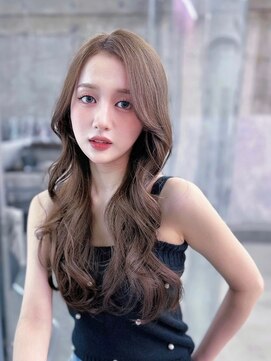 フィヴェント(Fivent) 黒髪ボブルフネビージュ小顔ワンレン顔まわり韓国レイヤーカット