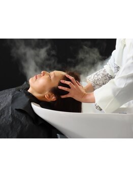 日々の疲れを洗い流すプチご褒美を♪オッジィオット使用のヘッドスパで心身ともにリフレッシュ！