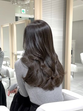 ザックギンザ(ZACC ginza) レイヤー/グレージュ/ロング/ブリーチなし/外巻き/艶髪/髪質改善