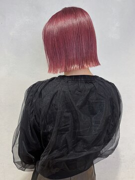 エミス バイ メルト 吉祥寺(emis by melt) 【吉田江梨】ケアブリーチ外はねボブワンレンチェリーレッド暖色