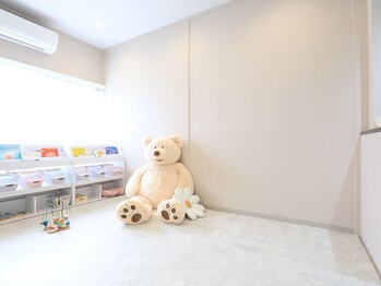 カラン(Calin)の写真/【お子様連れママに大人気】ベビーカーOK★キッズチェア完備★家事や育児で忙しいママもリラックス♪