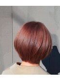 ショートボブ×ピンクオレンジ
