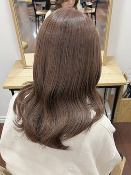 ヴェリーテ(Verite) 【赤み・黄色み調整】肌なじみベージュカラー