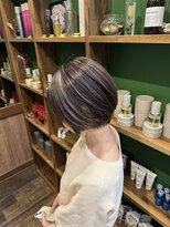 リル 海浜幕張(relle)&nbsp;【海浜幕張で叶う髪質改善】白髪ぼかしハイライト×ショート