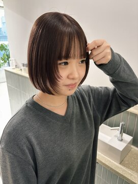 キオク(KIOX) レイヤーボブ 赤みブラウン