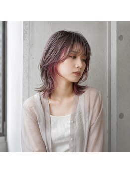 ヘア セラヴィ 城南(hair C'est La Vie)の写真/透明感も、遊び心も。色落ちまで楽しめるデザインカラー