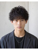 MEN's Baguz MEN'Sカット/ MEN'Sパーマ/ MEN'Sカラー 黒髪マッシュ濡れ感ツイスパ無造作束感パーマ