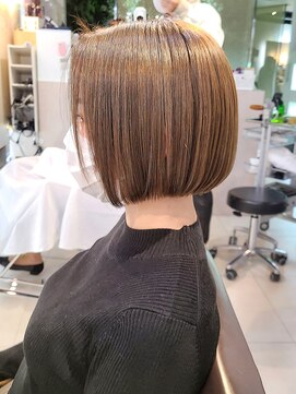 クルー(Creww KYOTO) 首もとキレイボブ