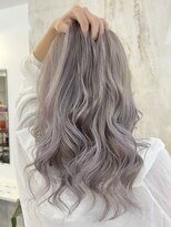 ラビス 浦和(Lovis)&nbsp;美髪/ネビージュ/大人かわいい/透明感ショート[浦和]