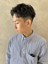 ルーム(.room.)&nbsp;刈り上げメンズパーマ
