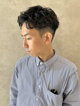 ルーム(.room.) 刈り上げメンズパーマ