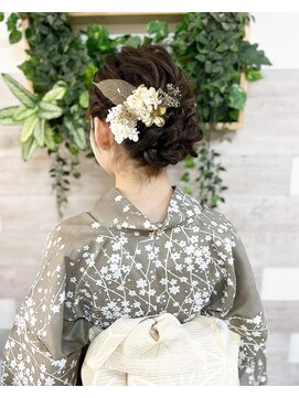 ロカット サロン(Roquat Salon) 浴衣シニヨンヘアアレンジ【ヘアセット/立川/立川/バイカルテ】