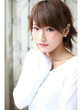 アルス(ars) ショート×耳かけスタイル