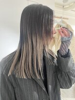ハク(hak) 艶髪グレージュデザインカラー