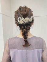 結婚式ヘアお呼ばれパーティヘアアレンジ編み下ろし渋谷