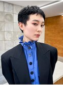 ベリショ　ピクシー　ショート　黒髪　デザイン　くせ毛