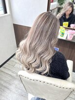 ベルヘアーデザイン 堺東(Belle hair Design)&nbsp;バレイヤージュ/グラデーション/外国人風/レイヤーカット/堺東