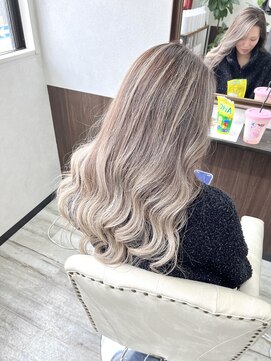 ベルヘアーデザイン 堺東(Belle hair Design) バレイヤージュ/グラデーション/外国人風/レイヤーカット/堺東