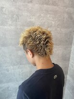 ブレイブ ヘアデザイン(BRaeVE hair design)&nbsp;メンズ金髪スパイキーショートスタイル