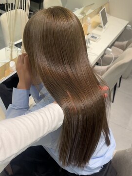 ロンドメリア 天神大名店(Lond Melia) 黒髪カタログ/オリーブグレー/ココアベージュ/小顔に見せるヘア