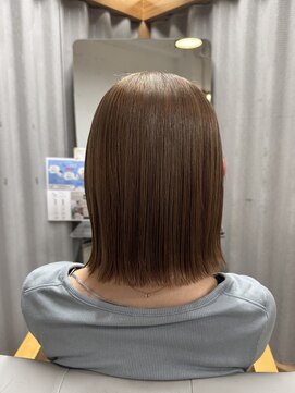 透明感あふれる〇〇カラーで柔らかヘアに